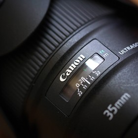 ĳ ο ŷ EF 35mm F1.4L II 繫 2Դϴ..