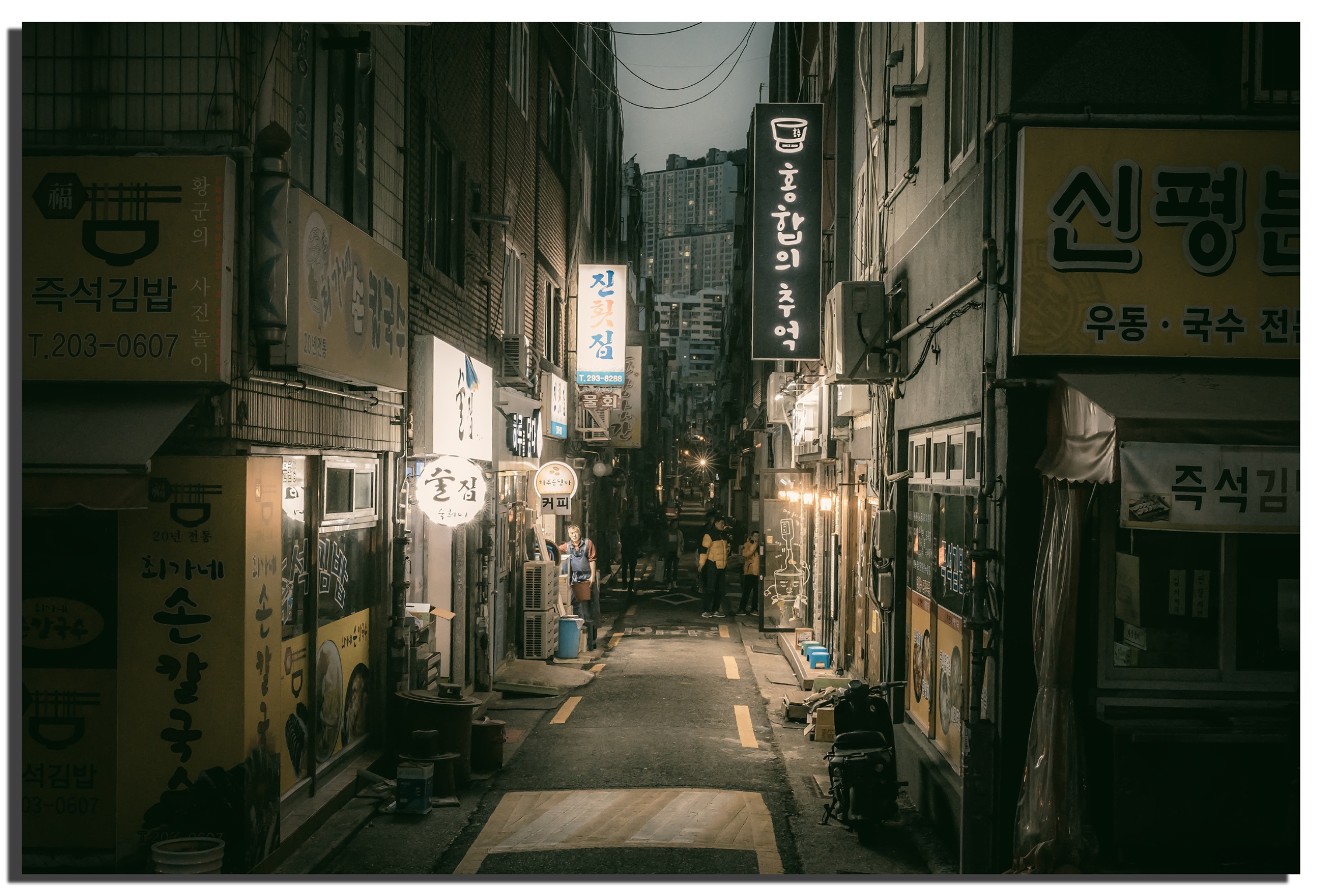 밤 골목풍경 - 팝코넷 | 포토 갤러리 밤 골목풍경