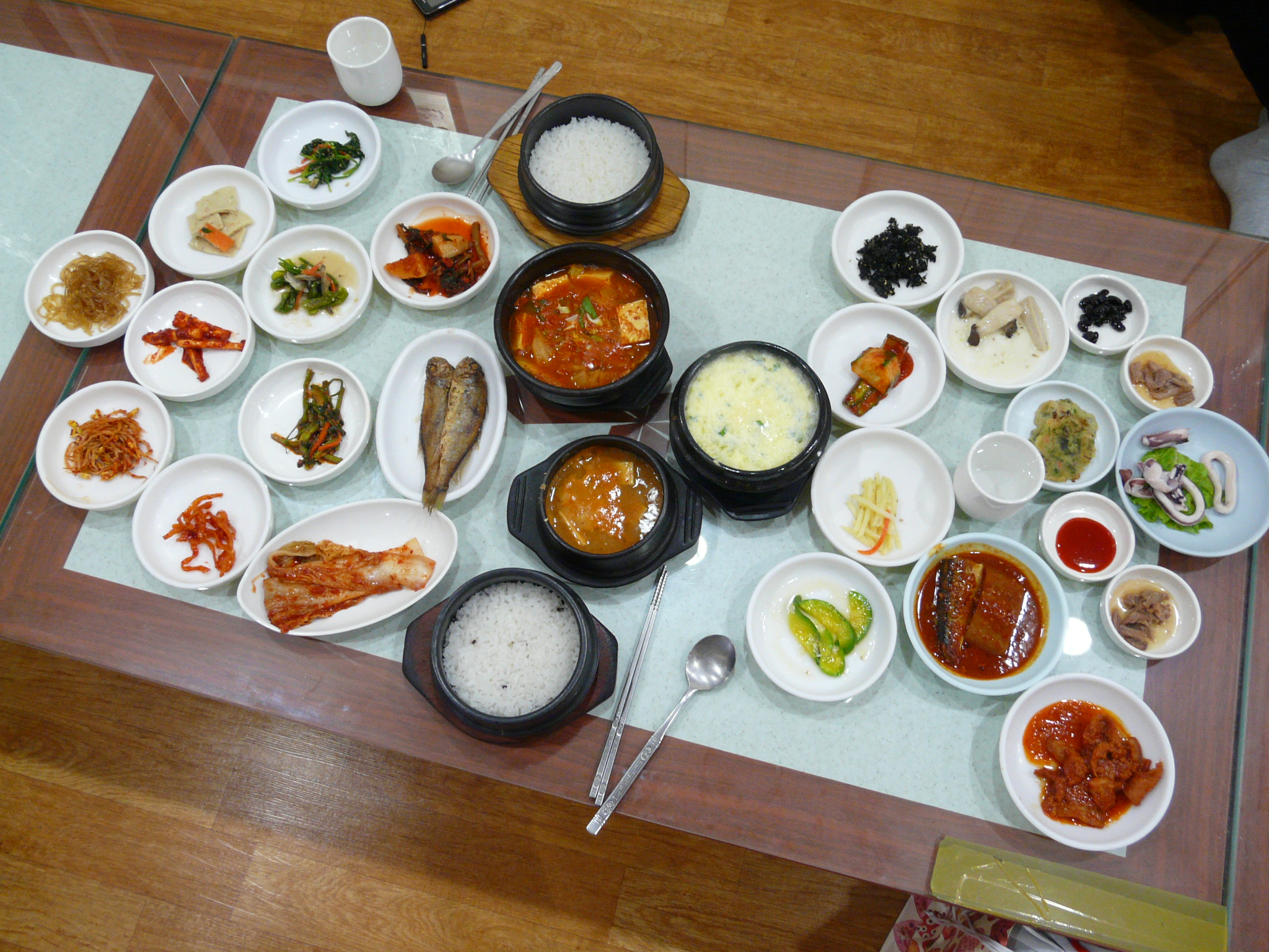 [한정식] 단돈 6,000원에 맛보는 한정식 전주 한밭식당! (전북 전주시... 맛보는 한정식 전주 한밭식당! (전북 전주시 완산구 중앙동4가 31-2)