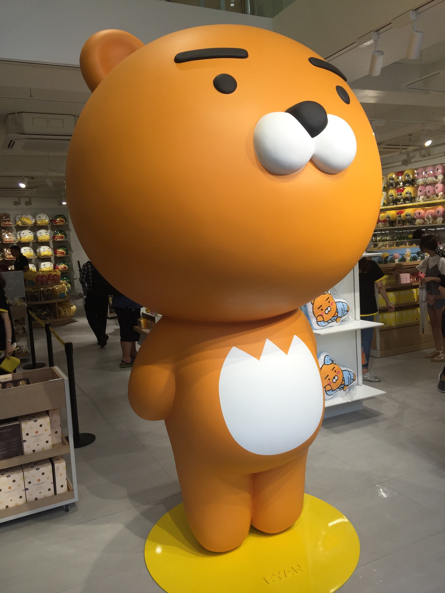 카카오프렌즈샵(강남점) - 팝코넷 | 자유게시판 카카오프렌즈샵(강남점)